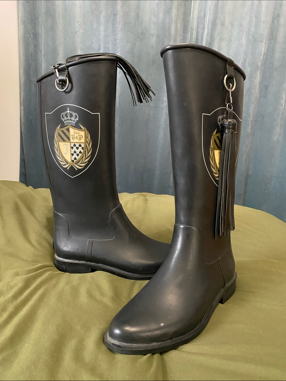 Rare Juicy Couture Black Tall Rain Boots with Crest Emblem and Tassels